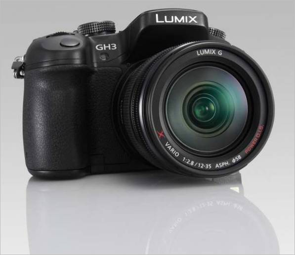 Безогледален фотоапарат Panasonic DMC-GH3