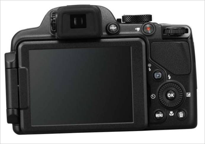 Компактен фотоапарат Nikon COOLPIX P520 - директен дисплей